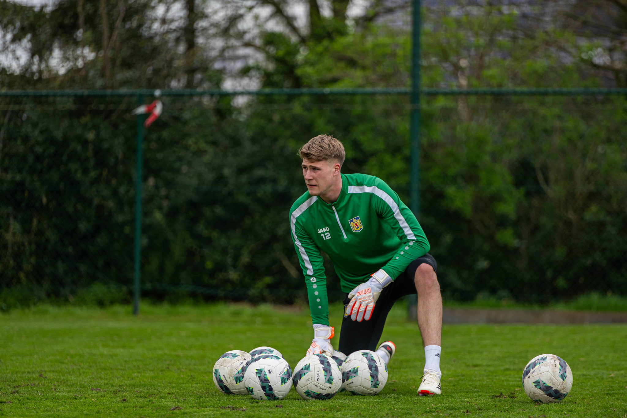 Nieuwe Doelman Voor SK Beveren En Francs Borains; RFC Liège Verlengt ...